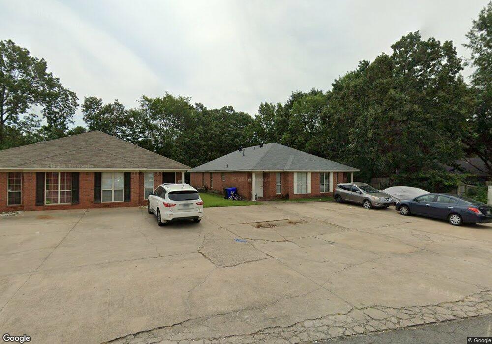 300 Mildred St, Conway, AR 72034 - photo 1