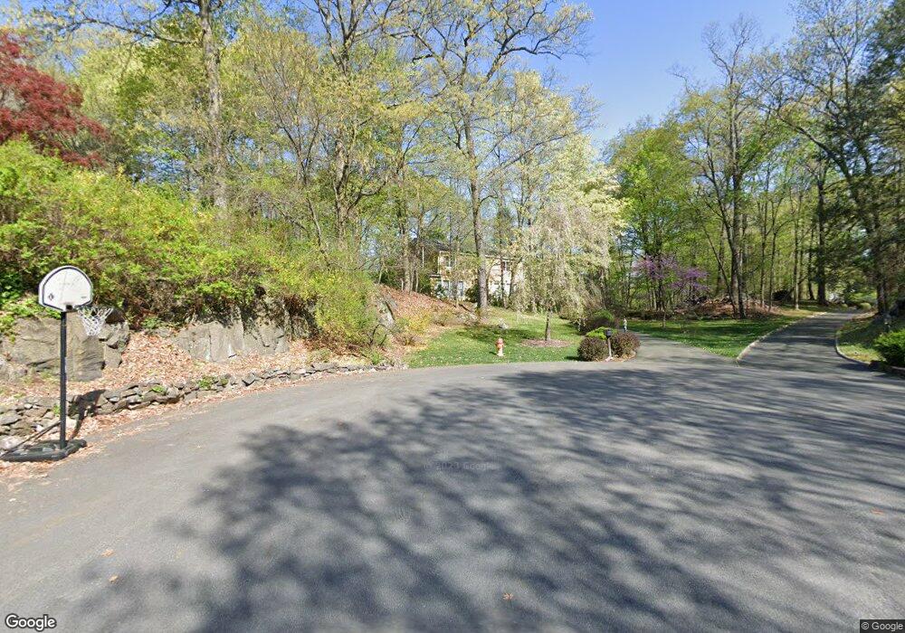 7 Laura Ct, Cortlandt Manor, NY 10567 - photo 1