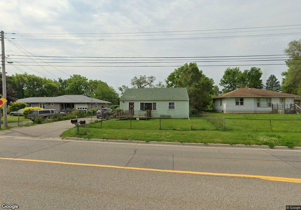 1130 E Coldwater Rd, Flint, MI 48505 - photo 1