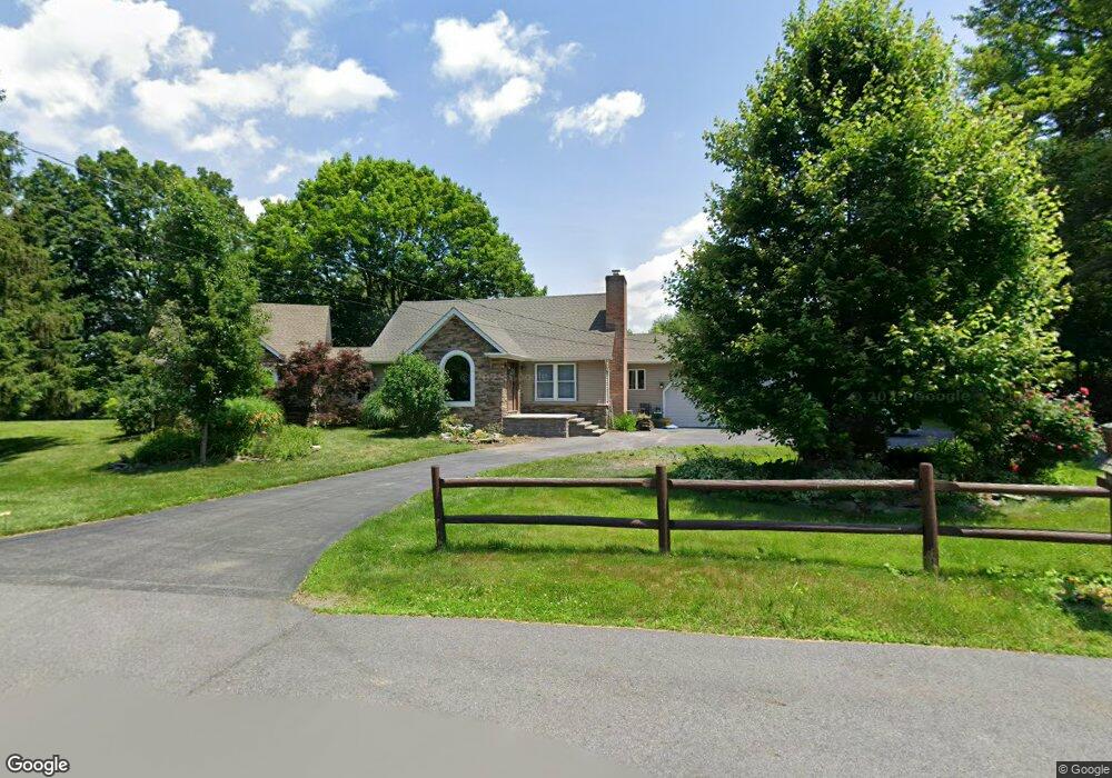 6 Dill Ln, Poughkeepsie, NY 12601 - photo 1