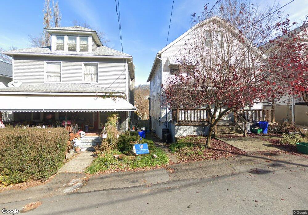 184 Carroll St, Pittston, PA 18640 - photo 1