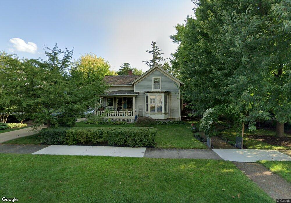 328 Houston St, Batavia, IL 60510 - photo 1