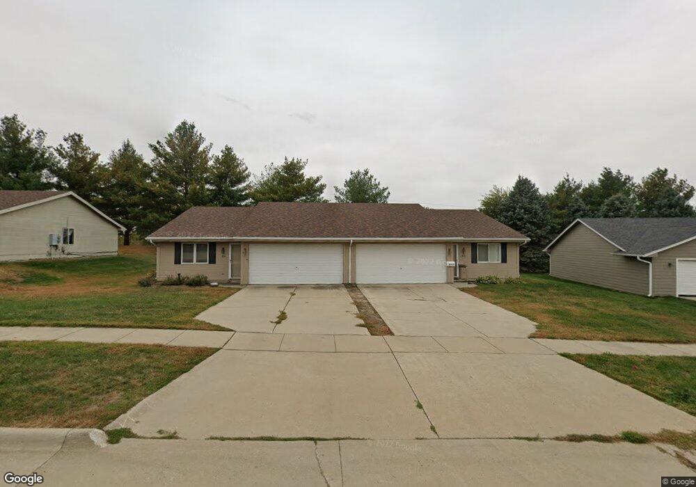 851 S 17th Ave W, Newton, IA 50208 - photo 1