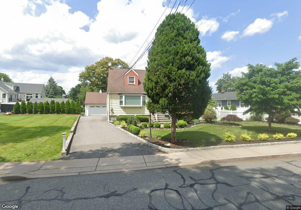 5 Jefferson St, Pompton Plains, NJ 07444 - photo 1