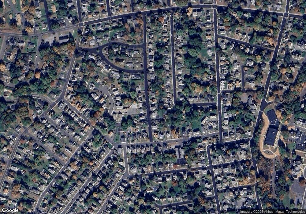 23 Dunn Ave unit 2ND, Naugatuck, CT 06770 - photo 1