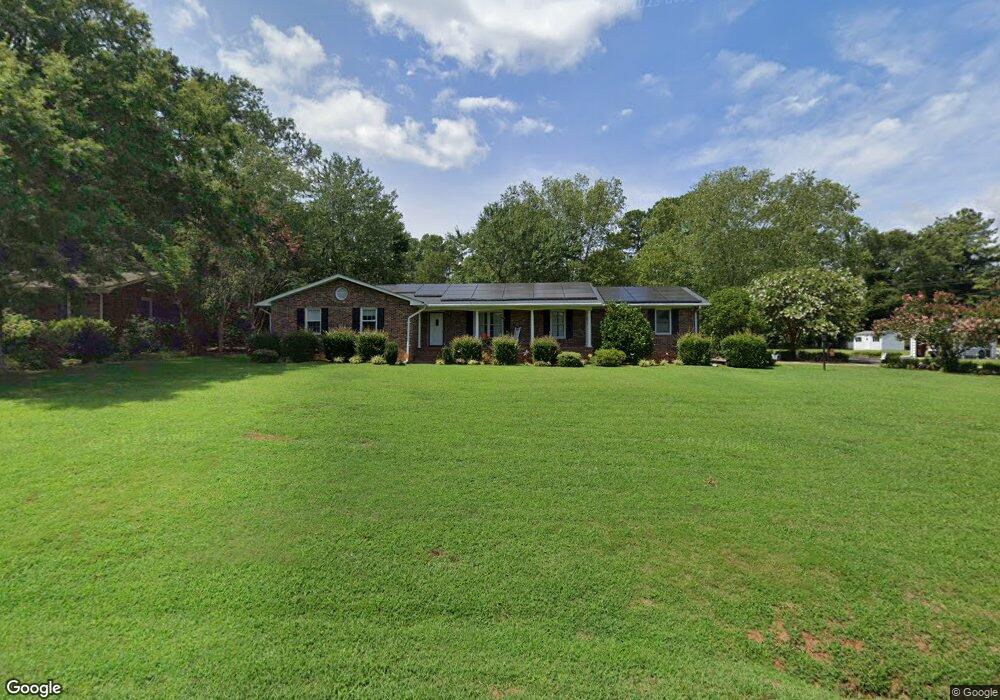 691 Pinewood Dr, Pendleton, SC 29670 - photo 1