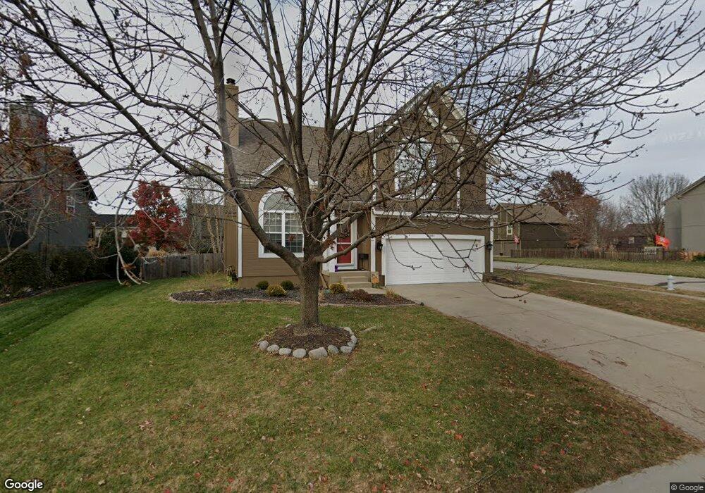 21802 W 49th St, Shawnee, KS 66226 - photo 1