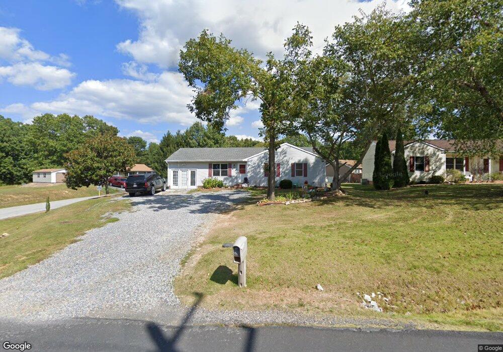 842 Patton Farm Rd, Stuarts Draft, VA 24477 - photo 1