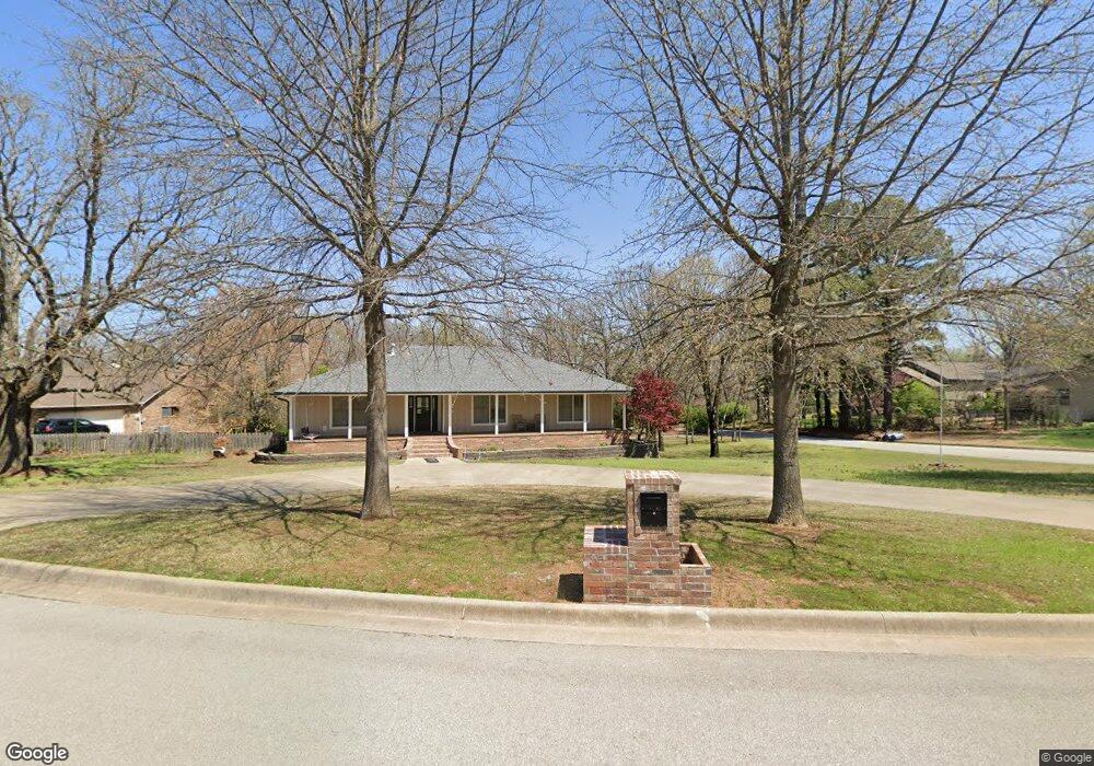 2110 S College Dr, Fayetteville, AR 72701 - photo 1