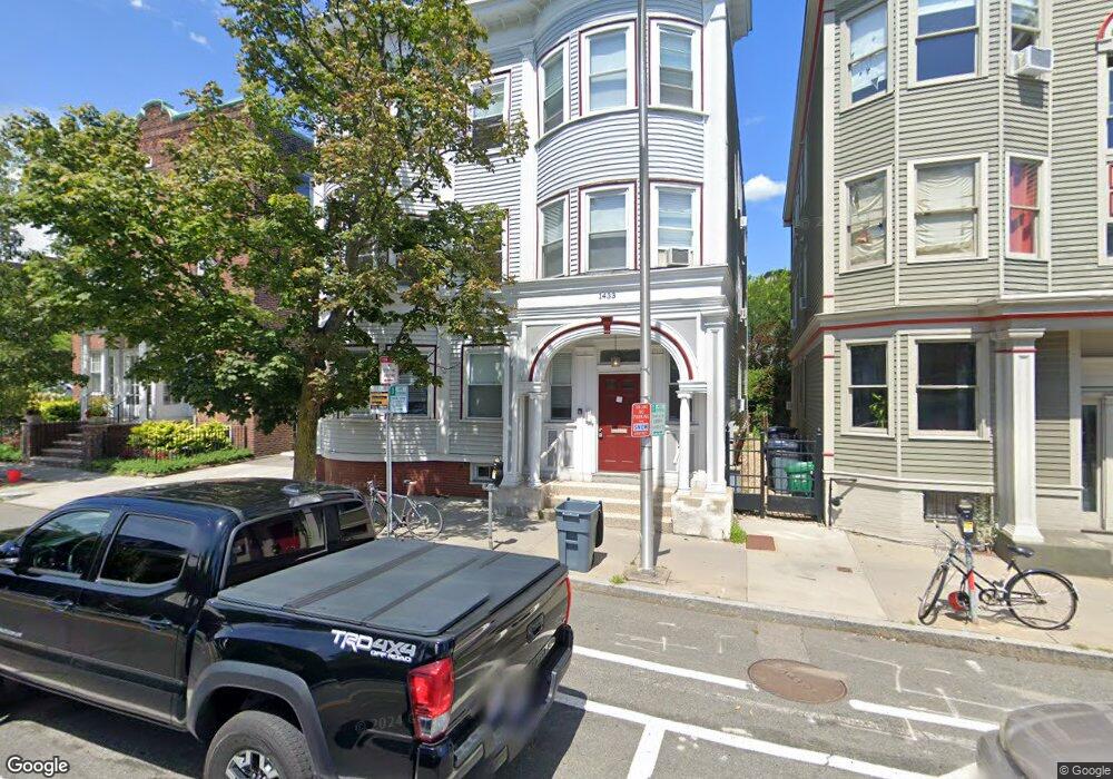 1439 Cambridge St, Cambridge, MA 02139 - photo 1