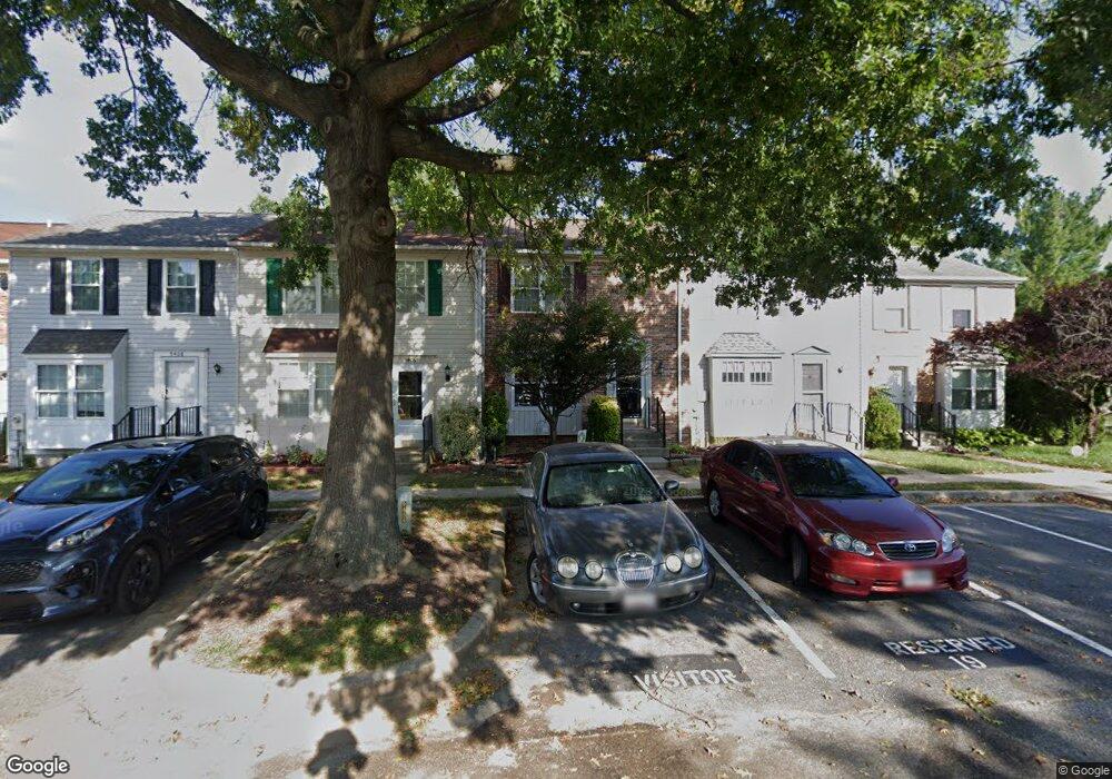 9404 Riverbrink Ct, Laurel, MD 20723 - photo 1