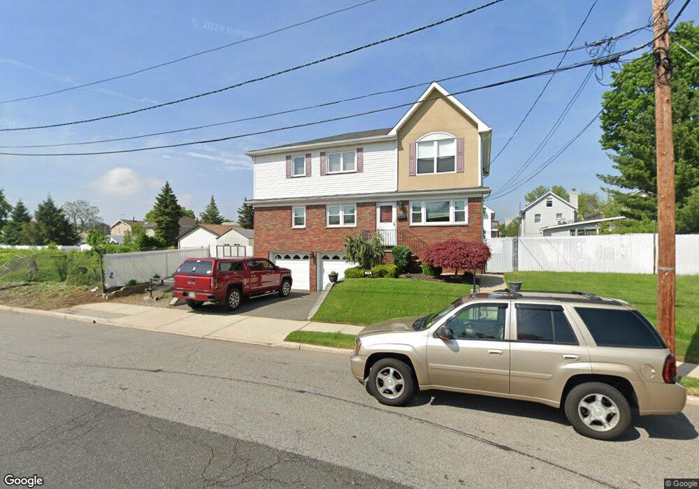 514 Anthony Ct, Lyndhurst, NJ 07071 - photo 1