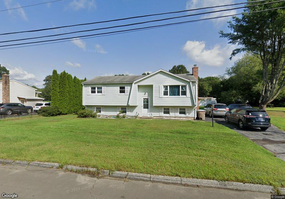 7 Wagonwheel Rd, East Lyme, CT 06333 - photo 1