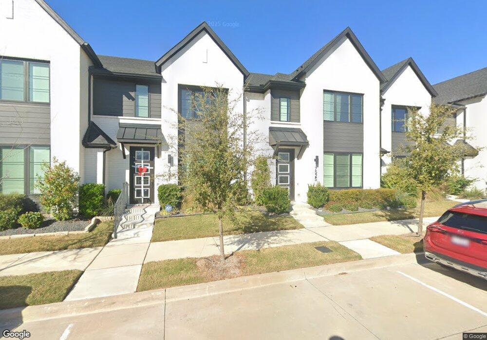 7525 Reis Ln, North Richland Hills, TX 76182 - photo 1