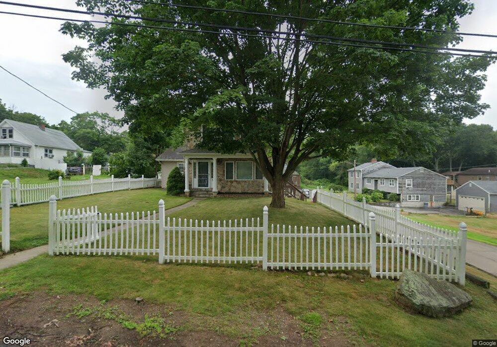 33 Naugatuck St, East Haven, CT 06512 - photo 1