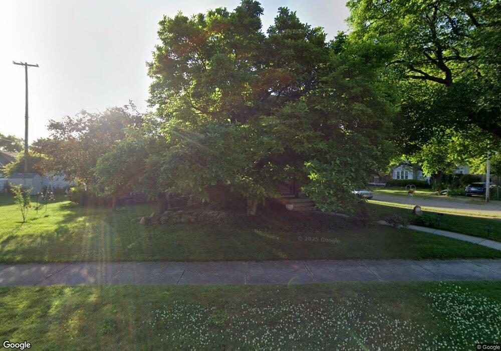 521 Commonwealth Ave, Flint, MI 48503 - photo 1