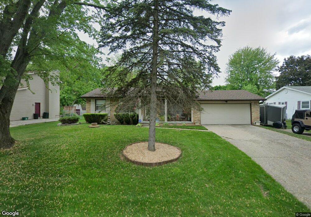 4206 Charter Oak Dr, Flint, MI 48507 - photo 1