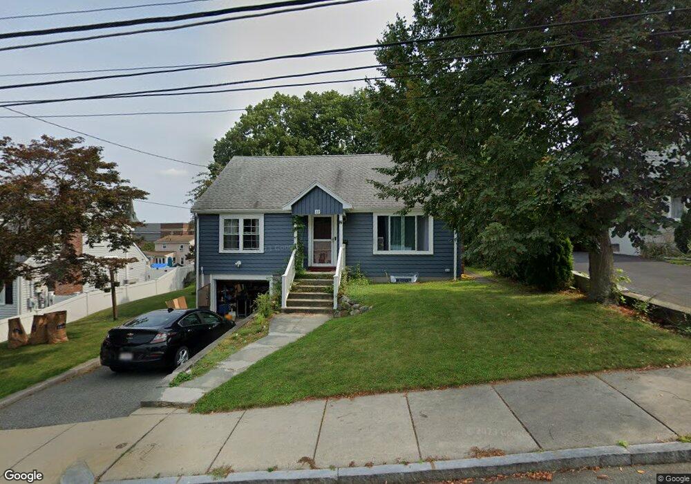 22 Caulfield Rd, Woburn, MA 01801 - photo 1