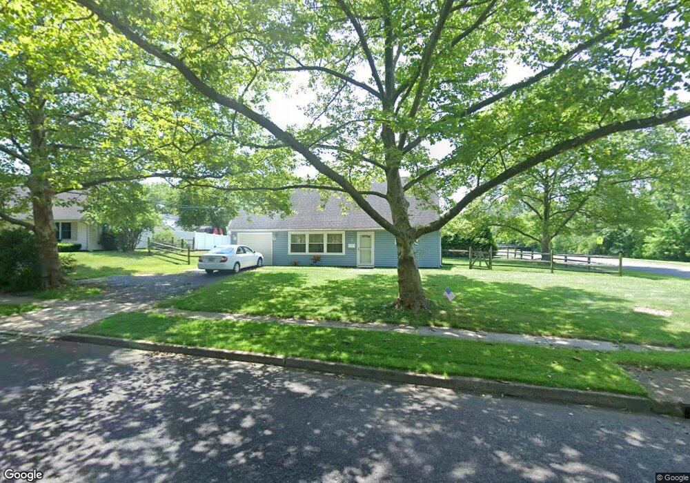 2 Quarter Turn West Rd, Levittown, PA 19057 - photo 1