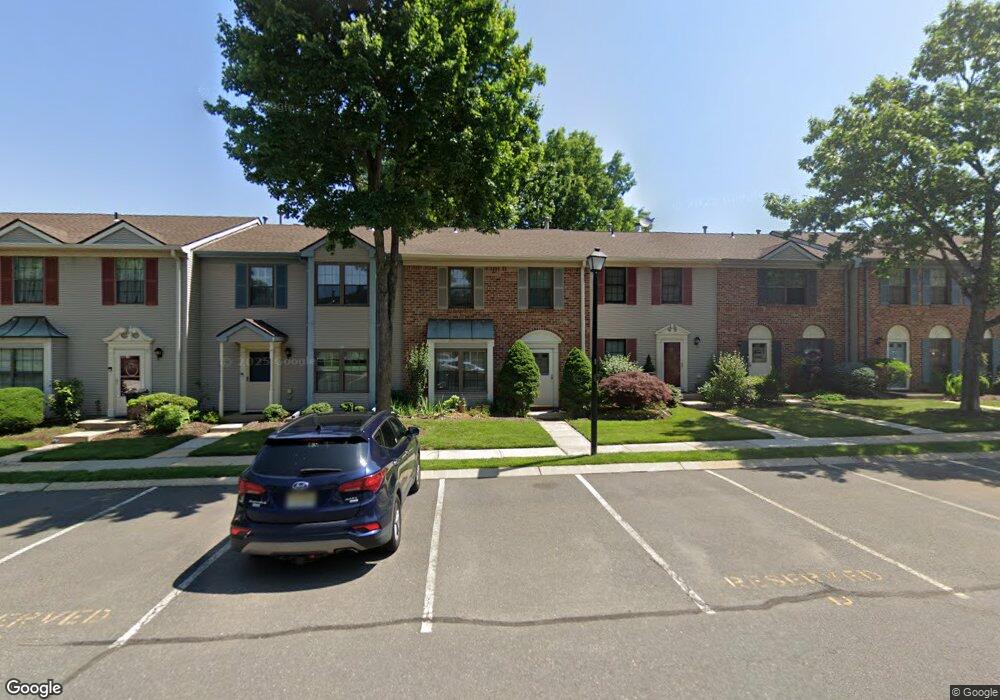 33 Daniel Dr, Franklin Park, NJ 08823 - photo 1