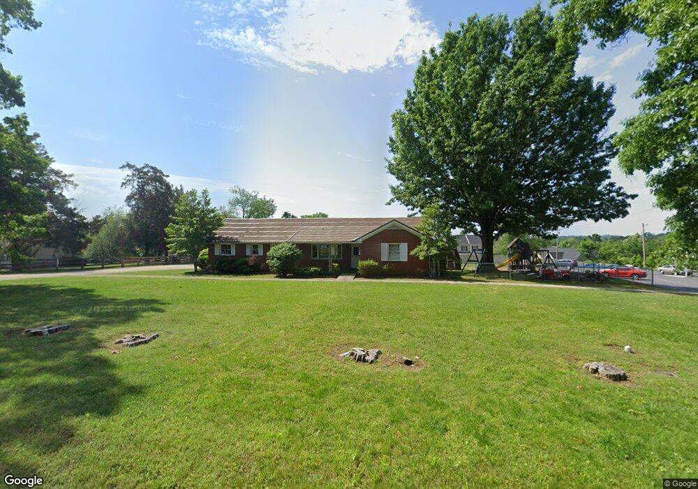 200 Narrows Rd, Shelbyville, TN 37160 - photo 1