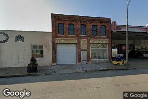 313 E 3rd St, Davenport, IA 52801