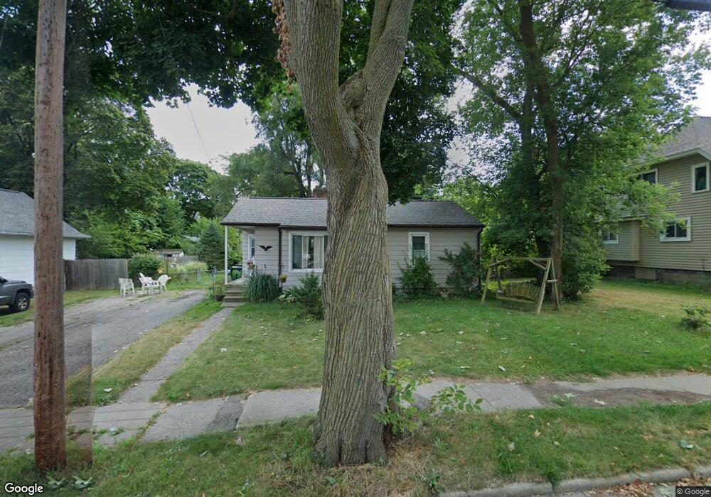 1027 Dakin St, Lansing, MI 48912 - photo 1