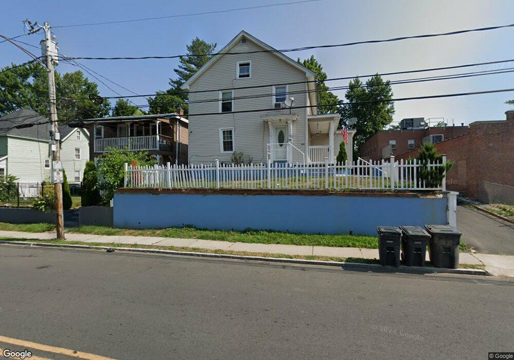 2581/2 Capen St, Hartford, CT 06112 - photo 1