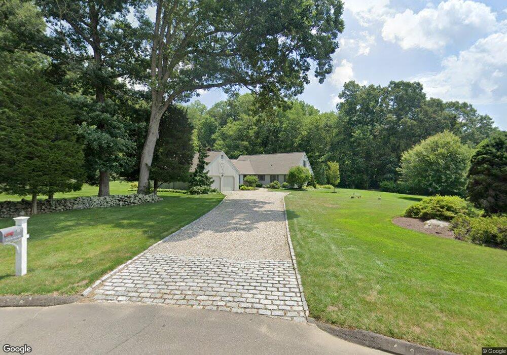 10 Spur Rd, Redding, CT 06896 - photo 1