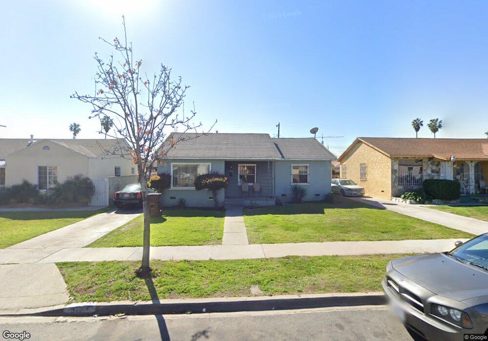 912 W Almond St, Compton, CA 90220 - photo 1
