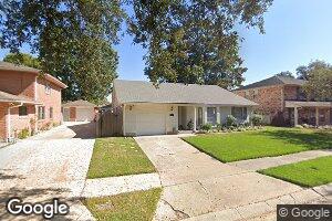 2326 Beck St, New Orleans, LA 70131