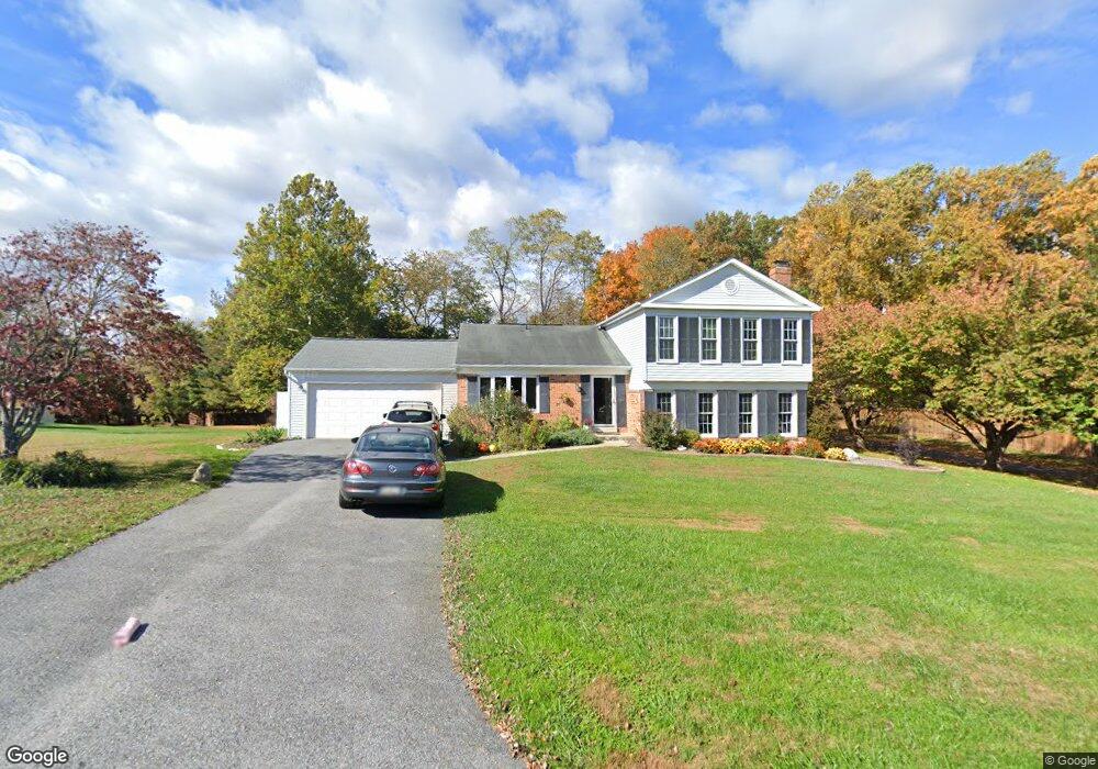 635 Tanglewood Dr, Sykesville, MD 21784 - photo 1