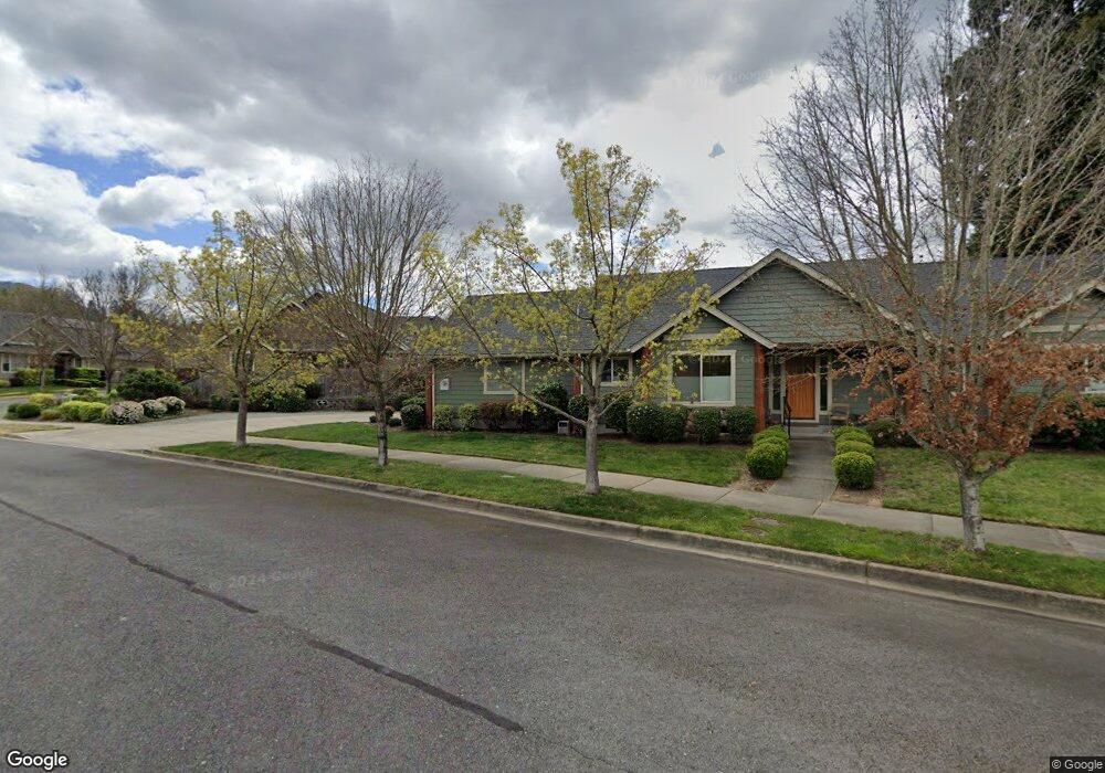 117 Grandview Ave, Grants Pass, OR 97527 - photo 1