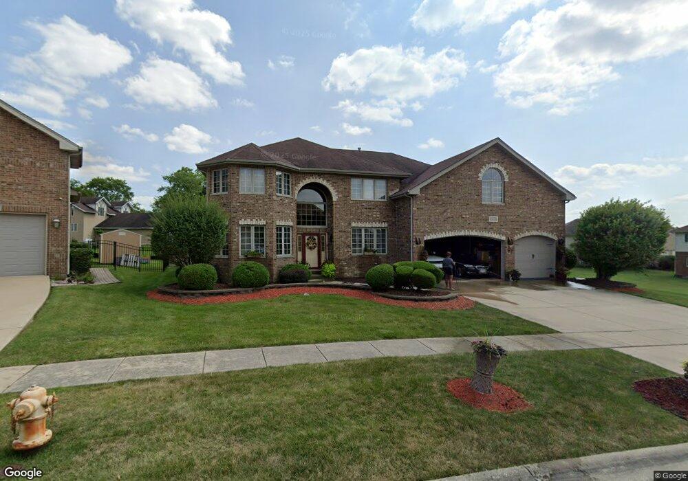 4845 Castle Dargan Dr, Country Club Hills, IL 60478 - photo 1