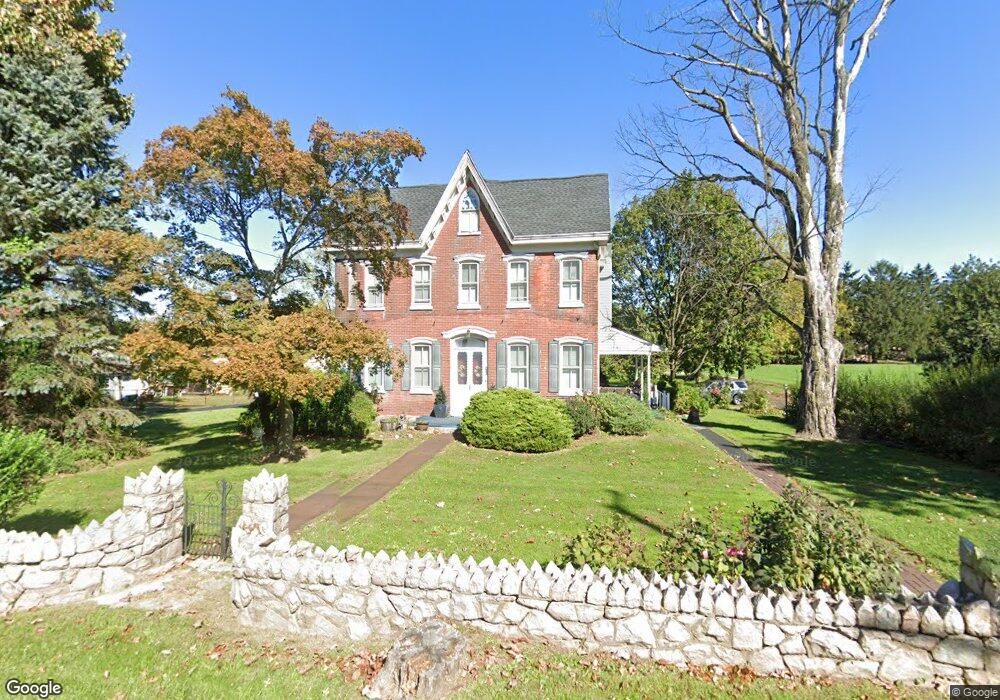 385 W Pothouse Rd, Phoenixville, PA 19460 - photo 1