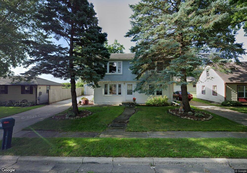 1910 Bimelich Ln, Albert Lea, MN 56007 - photo 1