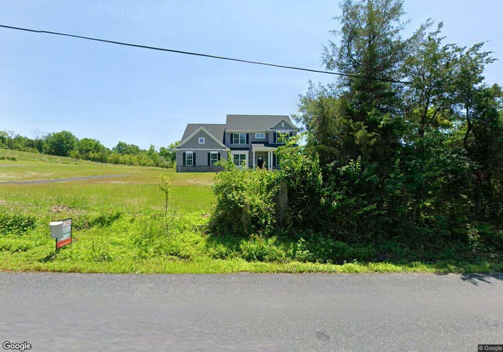 3026 Finland Rd, Pennsburg, PA 18073 - photo 1