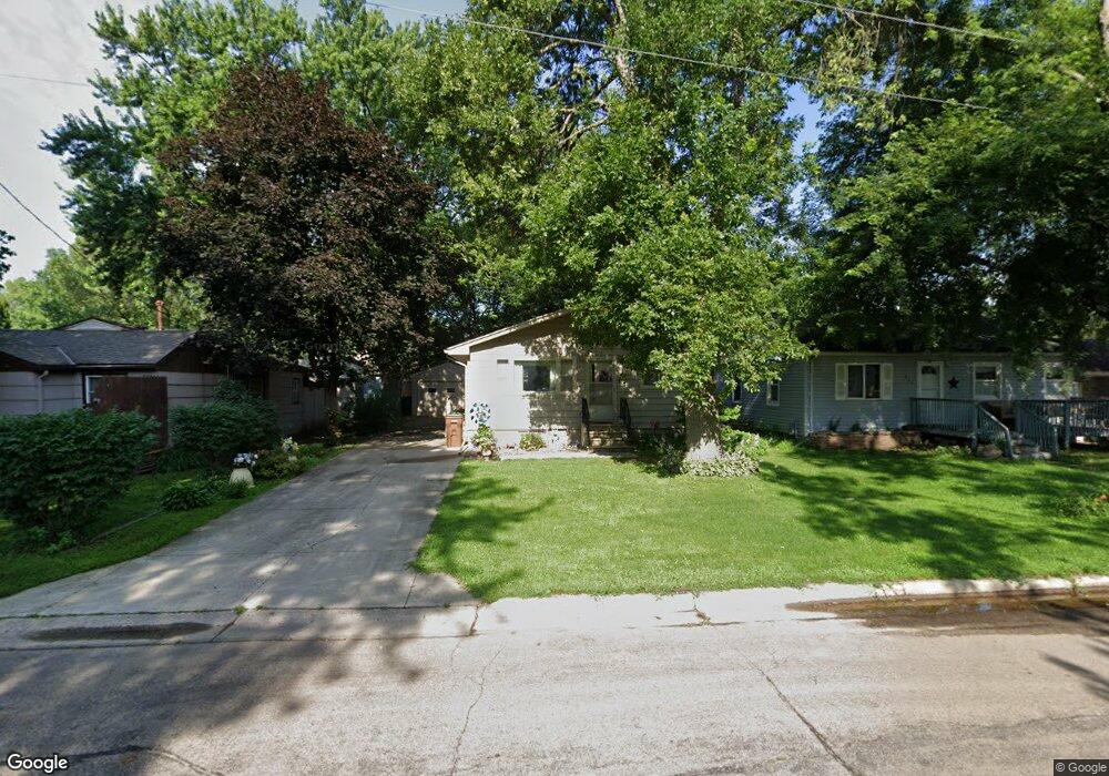 209 Fenton Ave, Albert Lea, MN 56007 - photo 1