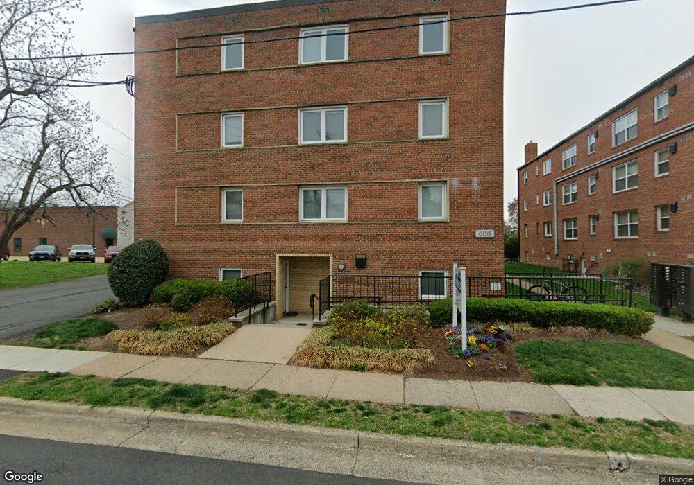 833 Bashford Ln, Alexandria, VA 22314 - photo 1