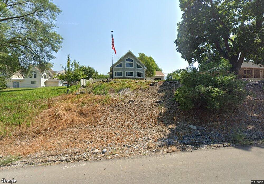 143 S 100 E, Hyrum, UT 84319 - photo 1