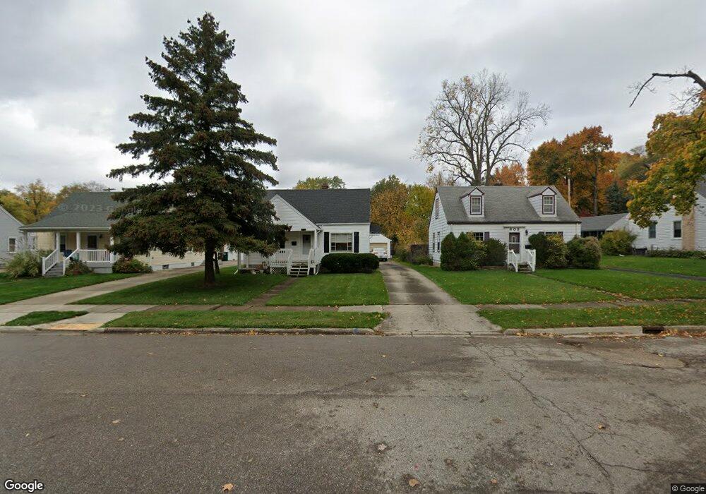 571 S Dexter Dr, Lansing, MI 48910 - photo 1