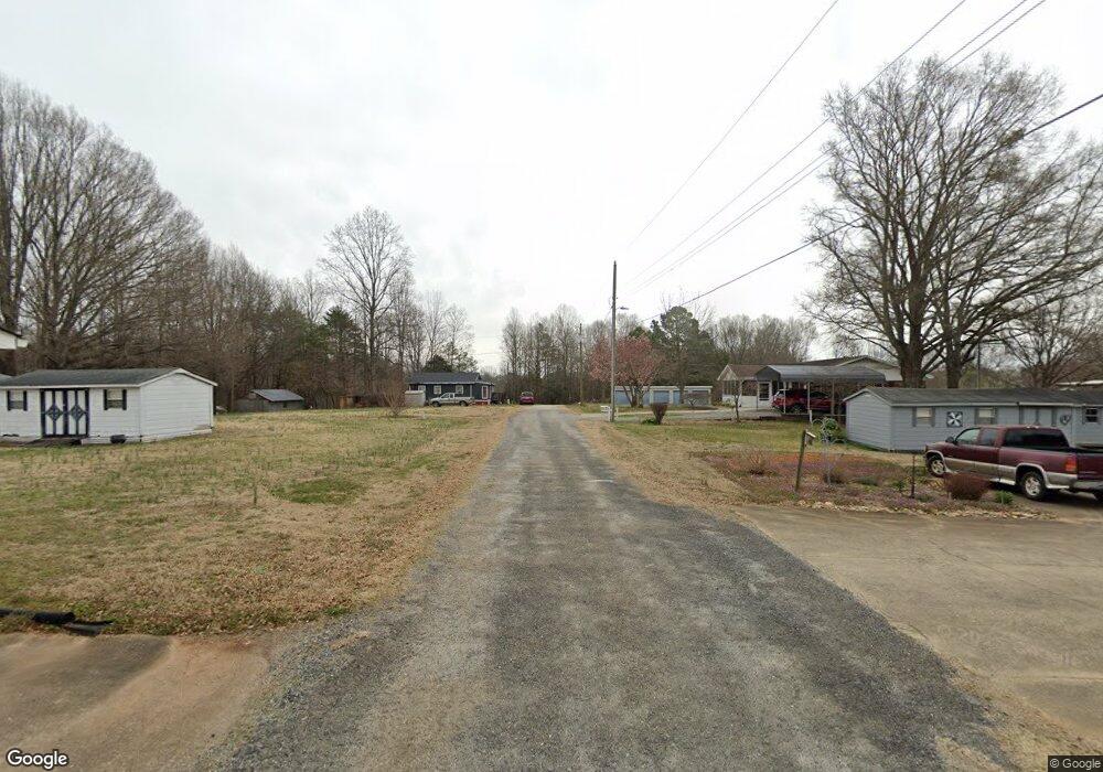 2526 Crestwood Rd, Shelby, NC 28152 - photo 1