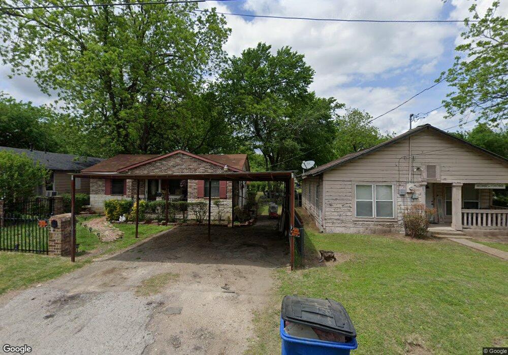 108 E Freeman St, Ennis, TX 75119 - photo 1