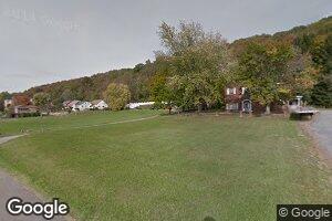 204 Marshall St, New Cumberland, WV 26047