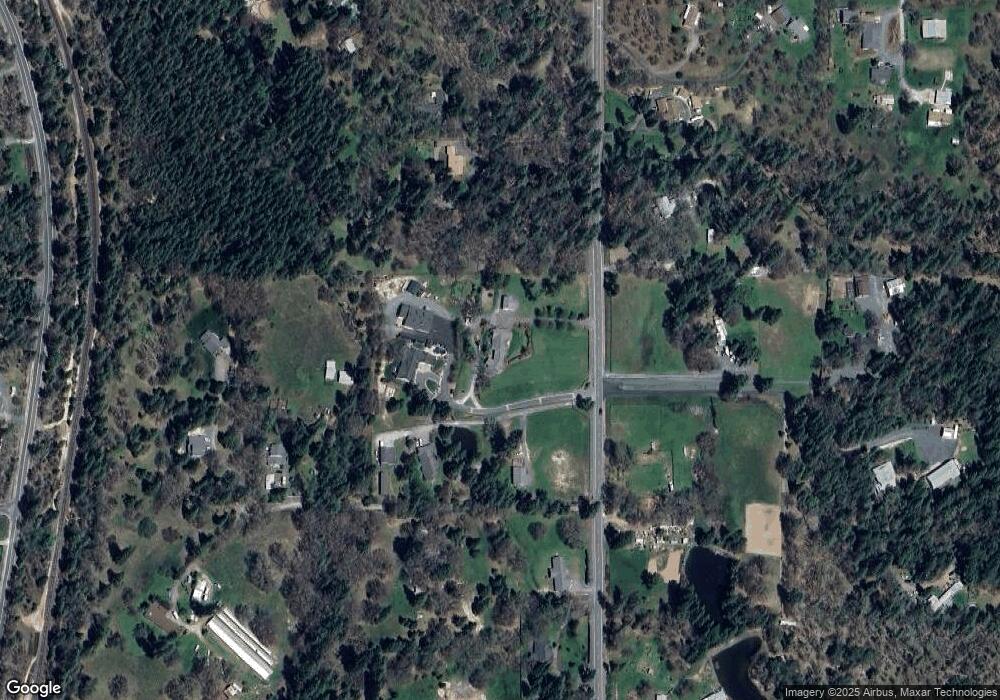 380 Plumtree Ln, Grants Pass, OR 97526 - photo 1