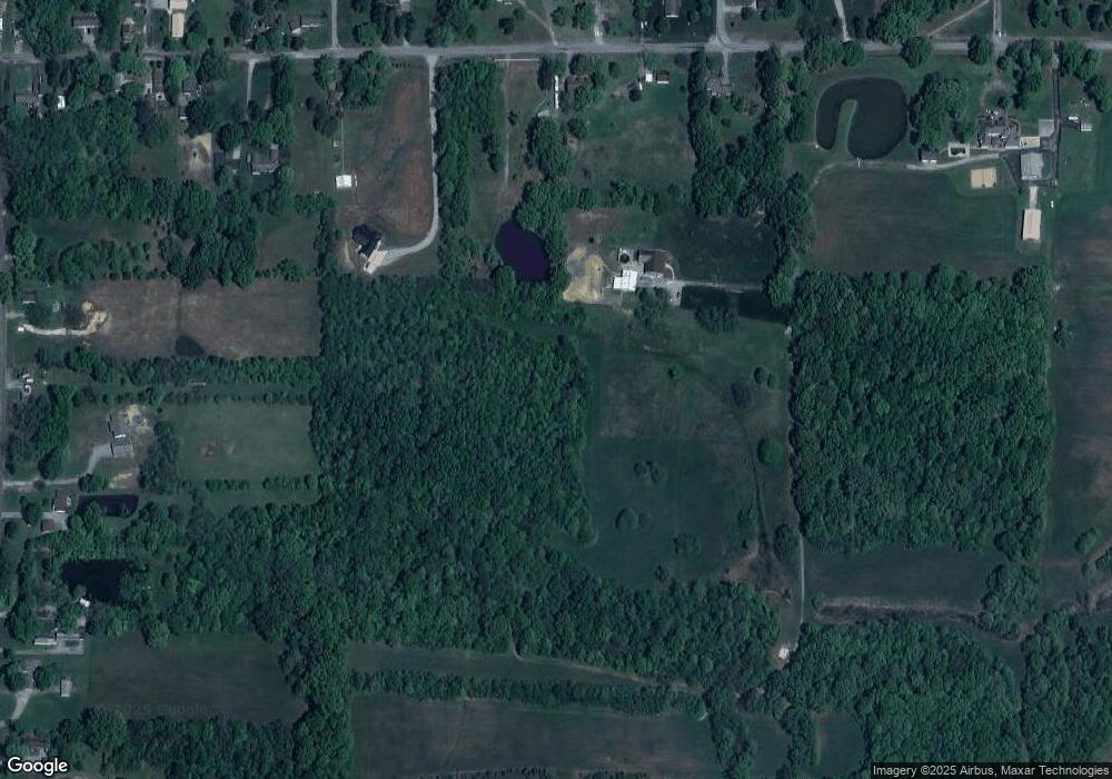 1024 Beggs St, Harrisburg, IL 62946 - photo 1