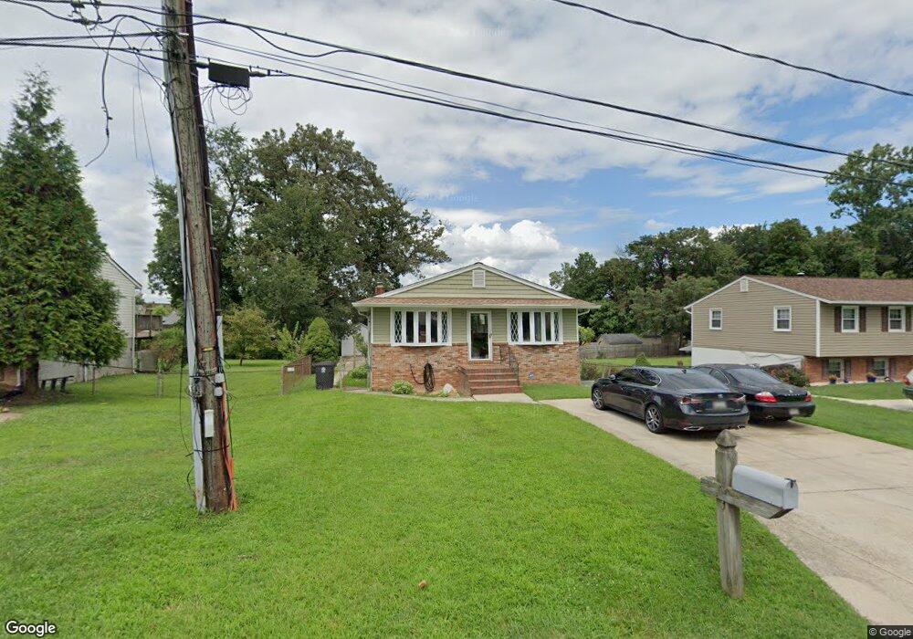 8706 Locust Grove Dr, Laurel, MD 20707 - photo 1