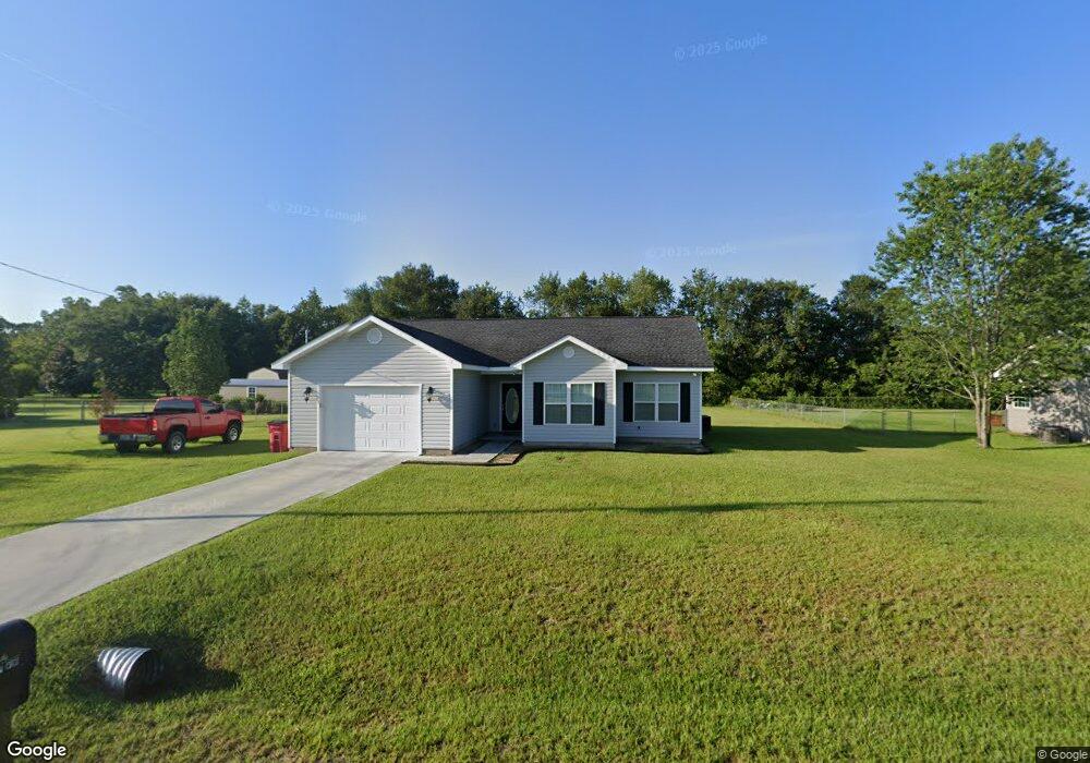 4027 Meadow Cir, Blackshear, GA 31516 - photo 1