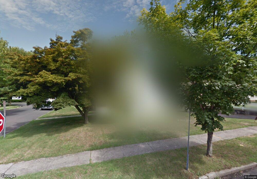 157 Courtland Hill St, Stamford, CT 06906 - photo 1