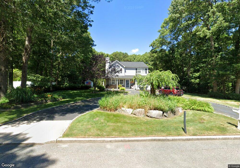 2 Harness Ct, Yaphank, NY 11980 - photo 1